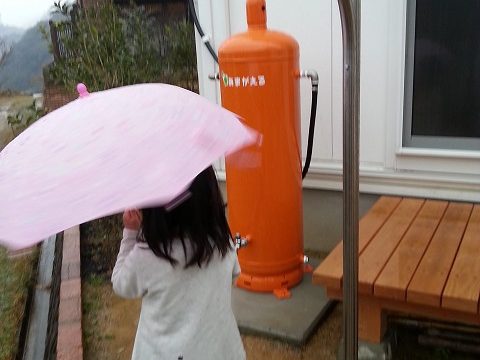 雨水タンクあまがえる～遊びながら水の大切さを学ぶ～