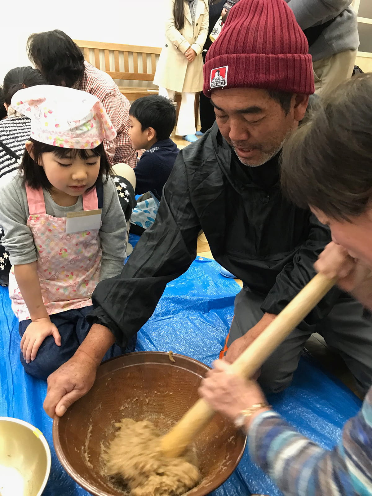 野母崎の漁師が教える手作りカマボコ作り