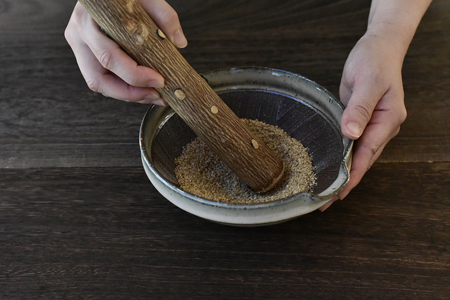 山只華陶苑　波紋櫛目すり鉢