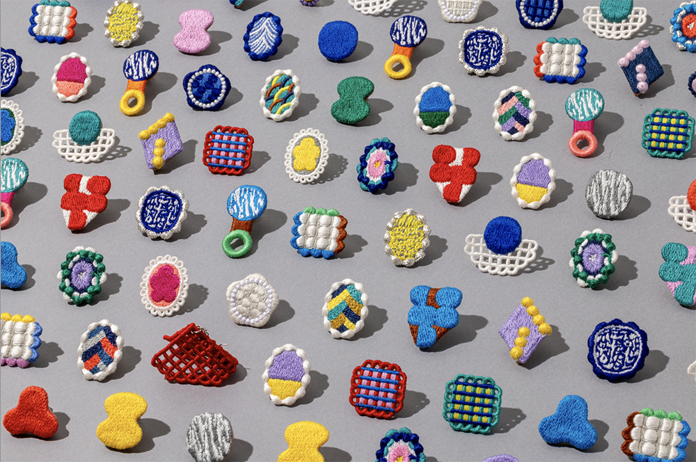 【本店】刺繍アクセサリー RACCAN POP UP